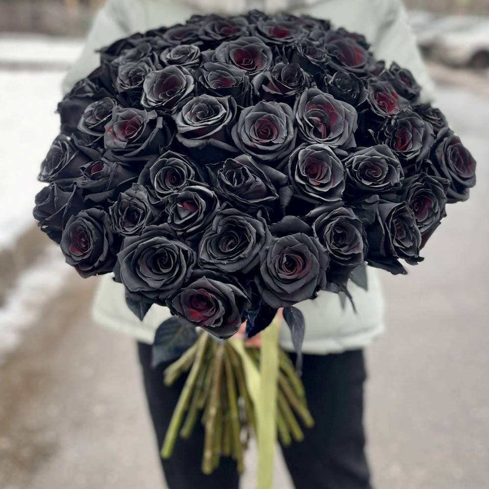 Букет из 45 черных роз